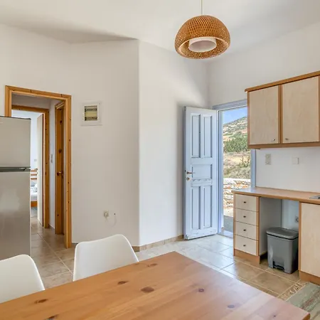 Sunny House In #1 Apartment *