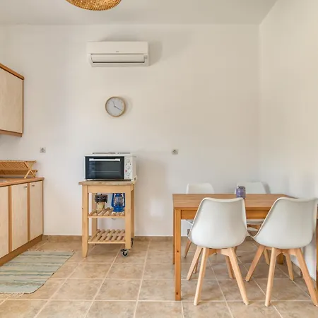 Sunny House In #1 *