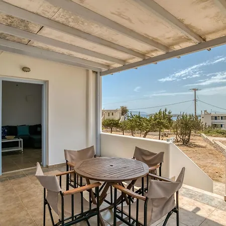 Sunny House In #1 Apartment